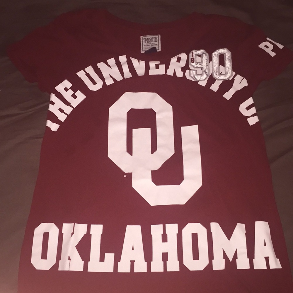 Victoria Secret Pink OU shirt